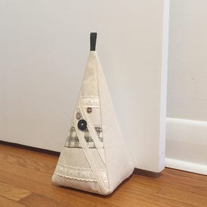 Op maat gemaakte, verzwaarde deurstoppers van Knackered Mamas, zware deurstopper, soepel glijdende deurstoppers, favoriete deurstoppers, mooie deurstoppers, perfect