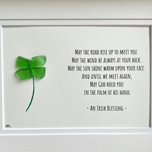 Que el camino se levante para conocerte Arte enmarcado de vidrio marino irlandés, regalo irlandés hecho a mano de 8x10 Día de San Patricio, Irlanda imagen 2
