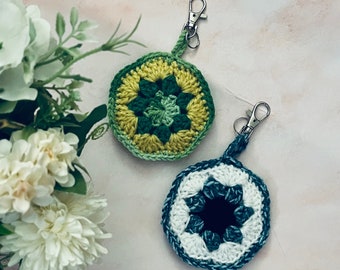 Key Chain, Key Fob, Circle, Crochet Keychain, Star Key Chain, Great Gift, Back To School Accessory, Zipper Pull