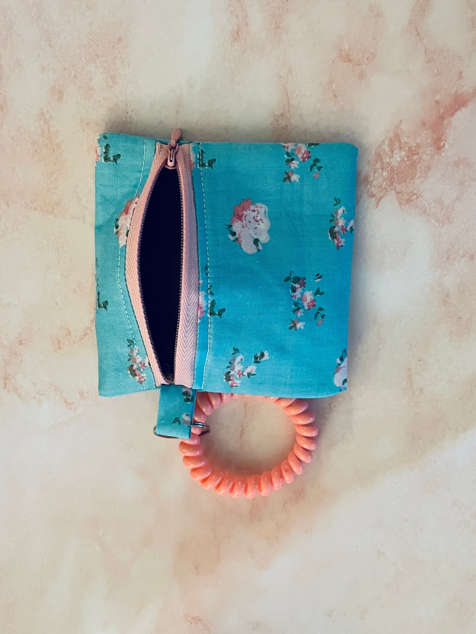 Fabric Coin Purse Card Holder Change Purse Handmade With Wristlet