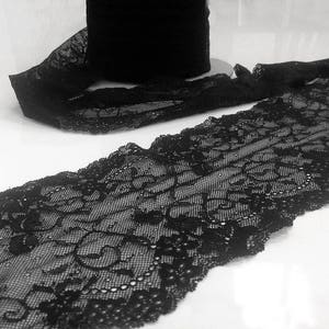 Calais lace, elastic, black, with floral motifs, mixed arabesques, shell finish, special lingerie sold by the meter image 2