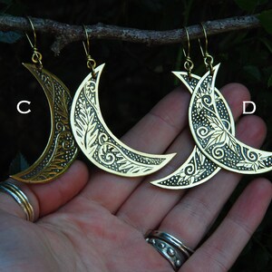 Boucles d'oreilles Lune faucille en laiton gravé, deux motifs au choix image 4