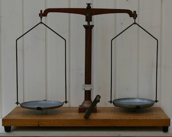 Antique precision scale pharmacy scale - vintage before 1945 - museum quality - beautiful decorative piece for the office or home - decoration