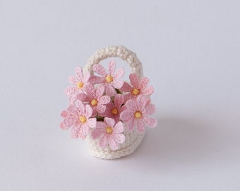 Miniature pink daisies Flowers Bouquet Miniature basket Tiny crochet flowers Miniature flowers Dollhouse Flower