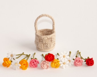 Miniature Crochet Flower Basket 1:12 Scale Dollhouse Decor Tiny Handmade Daisies&Roses Fairy Garden Accessory Miniature wedding displays