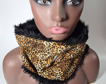 Leopard print scarf, Gentle Faux Fur Lined, Winter Scatf, Round Neck Scarf, unisex wamer scarf, Warm Fleece Tube Scarf.