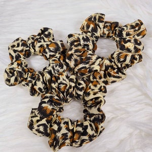 Scrunchie Soft Stretchy Hair Accessories Hair Tie Leopard print