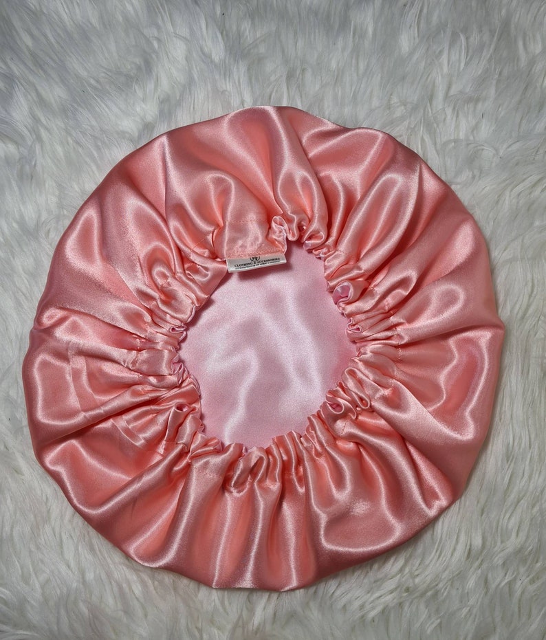 Perfect Fit Pink Reversible Satin Hair bonnet Satin Elasticated, Sleep Hat Bonnet, Headscarf. Night Sleep, Protecting Hairstyle, Pale Pink
