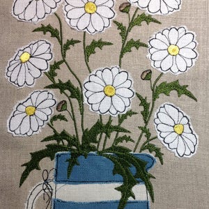 Raw Edge Applique Design &#39;Oops a Daisies&#39;