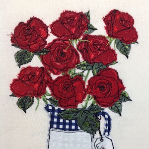 Raw Edge Applique Design &#39;Roses are Red&#39;