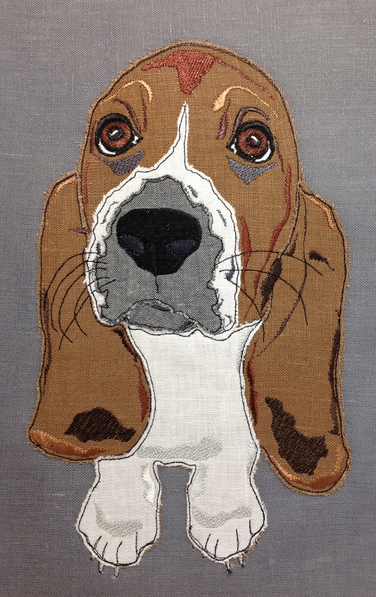 Raw Edge Applique 'Toby the Basset Hound Puppy'
