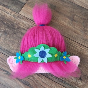 Queen Poppy Crochet Hat