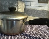 Vintage Revere Ware copper clad 2 qt. Sauce pan pre 1968