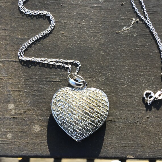 Diamond Pave’ sterling silver heart locket. 21” s… - image 4