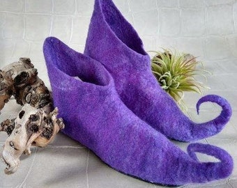 Handmade felt slippers