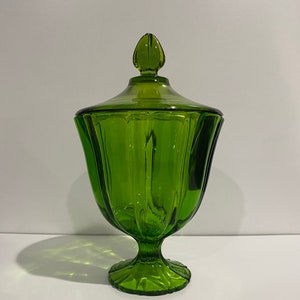 Vintage LE Smith Simplicity Apothecary Jar Green