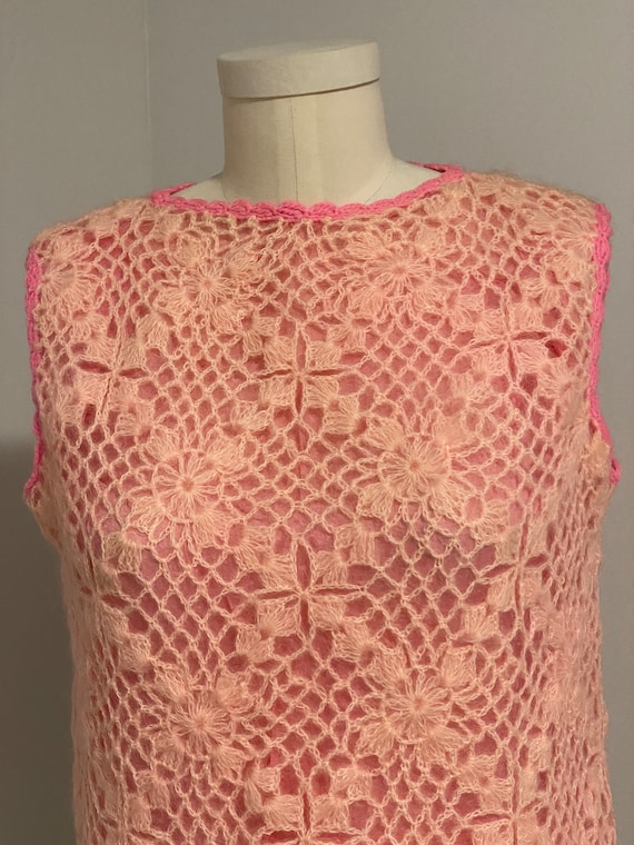 60’s Pink Crochet Sleeveless Sweater Small