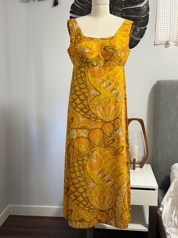 Vintage 70’s Mr. D’s Kailua Kona Midi Mu’u