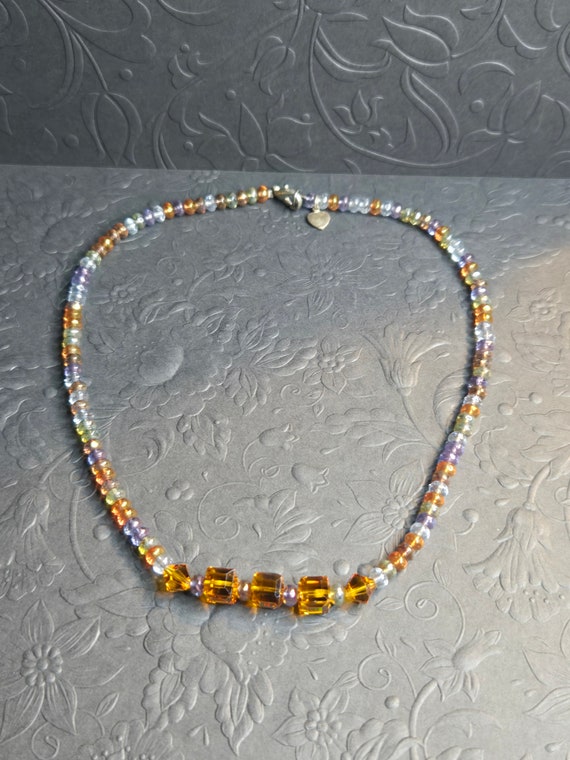 Beautiful Beaded Glass Vintage Necklace