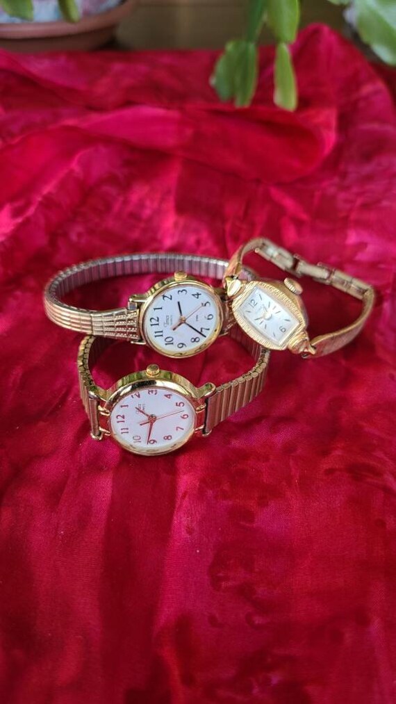 3 Timex Vintage Ladies Women's Wrist Watches Gem