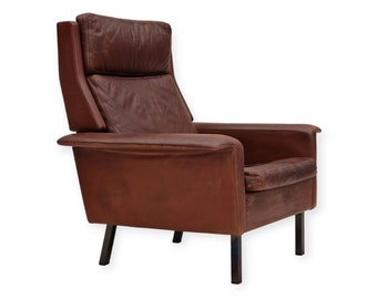 1970s, Danish design by Arne Vodder for Fritz Hansen, leather, original condition.