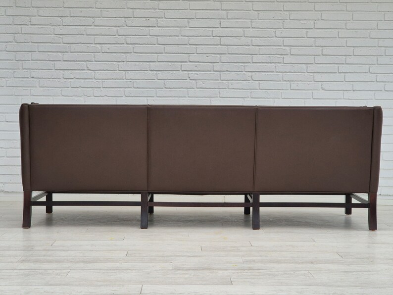 1970s, Danish design by Georg Thams for Grant Møbelfabrik, 3 seater sofa in original condition. zdjęcie 4