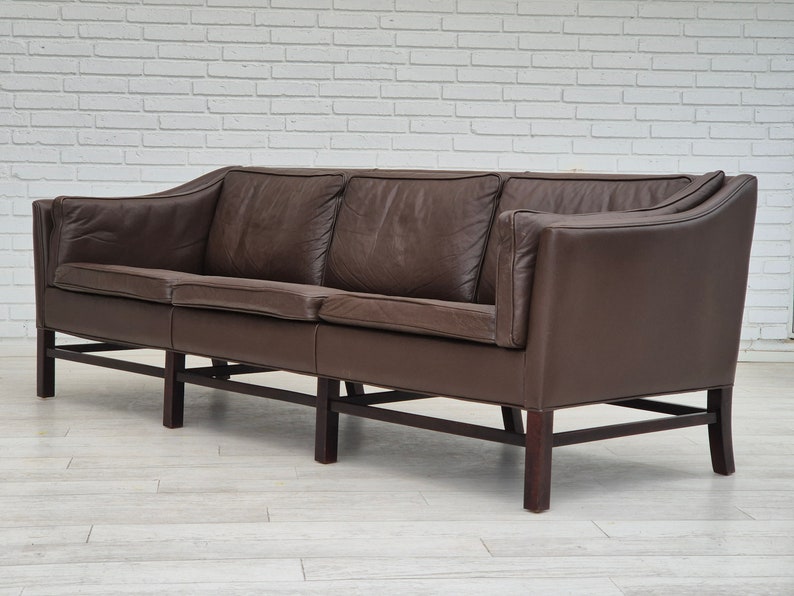 1970s, Danish design by Georg Thams for Grant Møbelfabrik, 3 seater sofa in original condition. zdjęcie 10