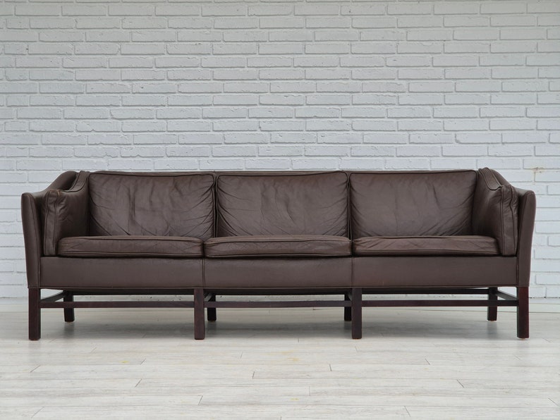 1970s, Danish design by Georg Thams for Grant Møbelfabrik, 3 seater sofa in original condition. zdjęcie 2