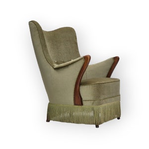 Jaren 60, Scandinavisch design, fauteuil in originele staat, meubelvelours, beukenhouten poten.