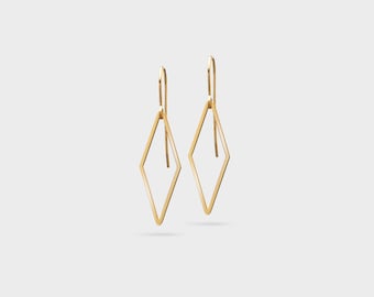 Chiara | Minimalist Earrings | Gold Plated