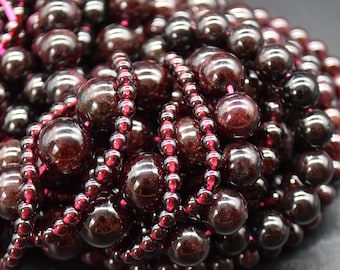 Garnet Round Beads - 4mm, 6mm, 8mm, 10mm, 12mm sizes - 14" Strand - Natural Gemstone Beads for Jewellery Making | Crystal Beads