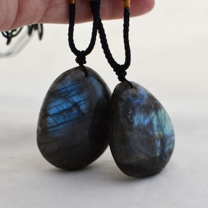 Labradorite Round Pebble Gemstone Pendant - 3.5cm - 5cm