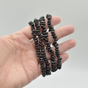 Greenland Nuummite Gemstone Chips  Beads Bracelet Sample Strand - 2 Sizes - 7.5"