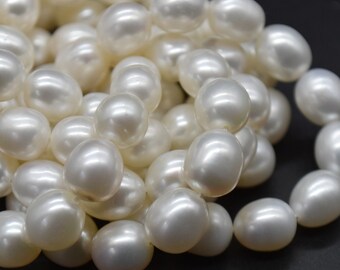 White Freshwater Rice Pearl Beads: Grade A+, 14" Strand