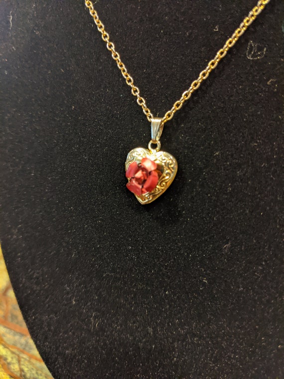 Tiny Heart Locket Necklace with Rose