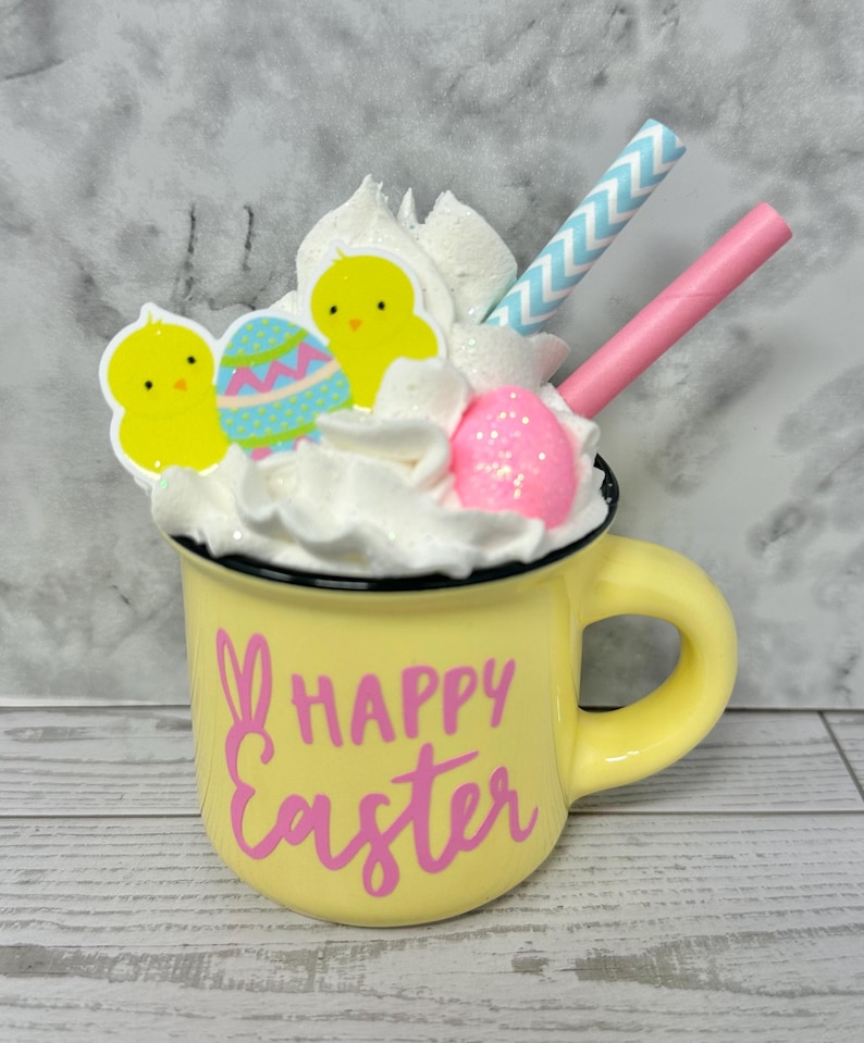 Easter, Easter decor, Easter decoration, tiered tray, tiered tray decor, happy Easter, peep peep, Easter bunny, bunny, hoppy Easter, Easter two chicks