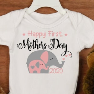 First Mothers Day Onesie 2024 Happy Mothers Day Onesie Girl Boy Mothers Day Onesie Elephant Baby Mothers Day Bodysuit New Mom Mommy