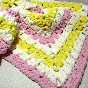 Gehäkelte Babydecke Rosa Gelb und Weiß Babydecke Rosa Babydecke Chenille Babydecke, Mädchen Babydecke, Babydecke