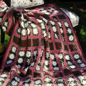 Vintage 1990s Daisies in the Garden Crochet Afghan Pattern PDF Instant Download Retro Crochet Home Decor Housewarming Gift Crochet DIY