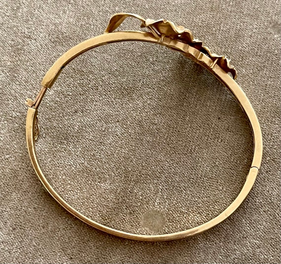 Vintage Solid 14K Diamond Plumerias Hinged Bangle… - image 8