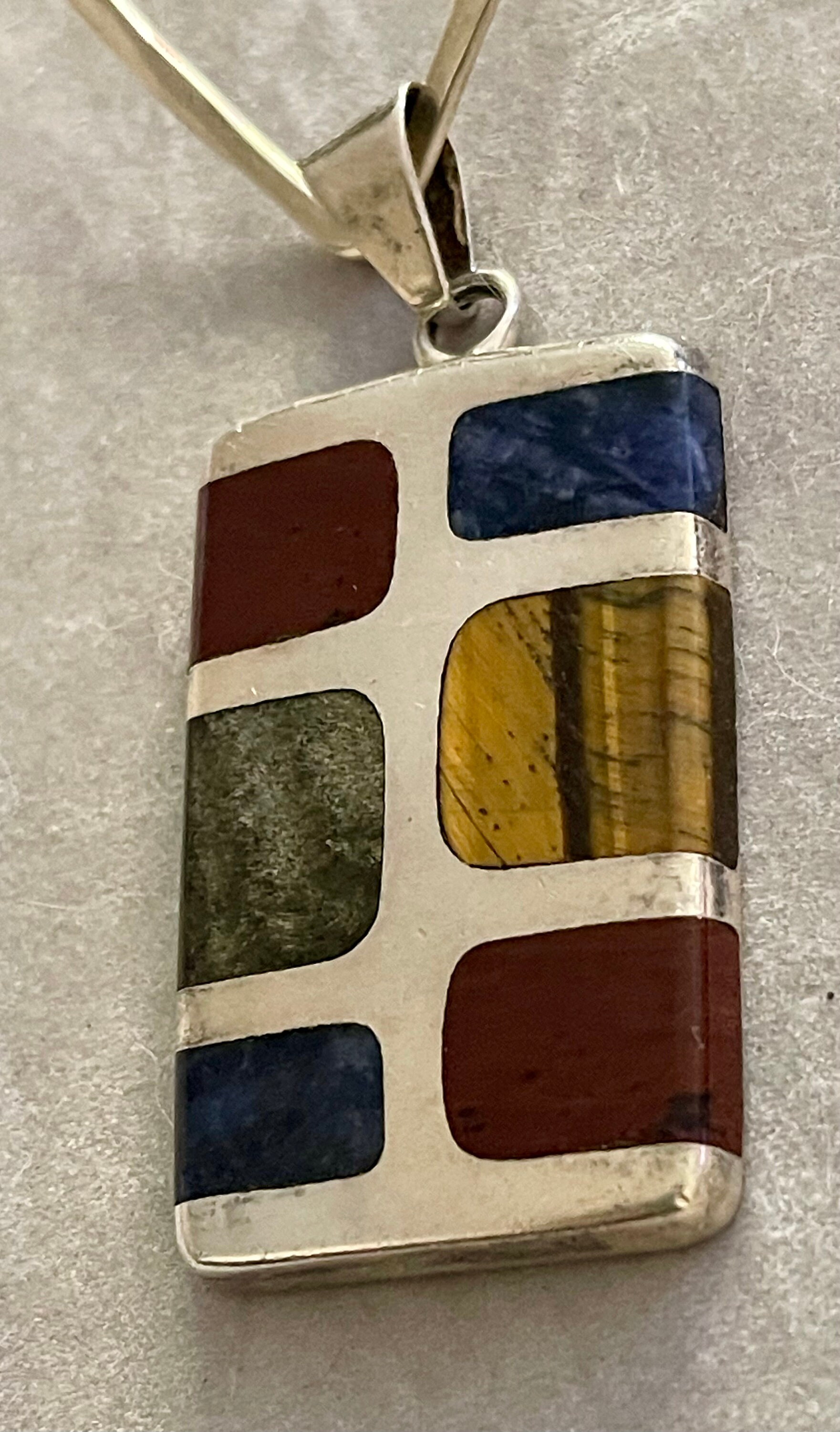Vintage Quintin V Taxco Mexico Inlaid Semi-precious Stones Pendant 