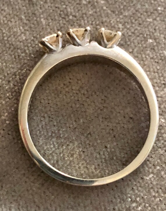 Vintage 14K Genuine Diamonds Ring - image 5