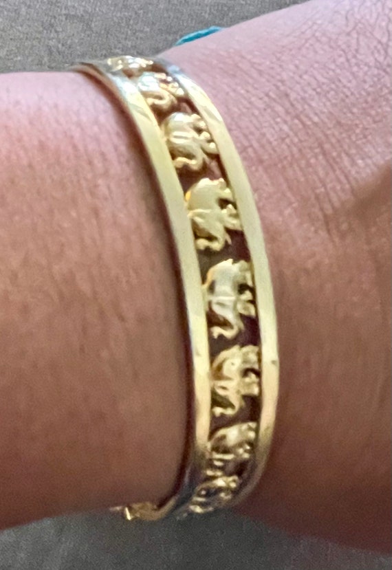 Vintage Solid 14K Elephant Hinged Bangle Bracelet - image 3