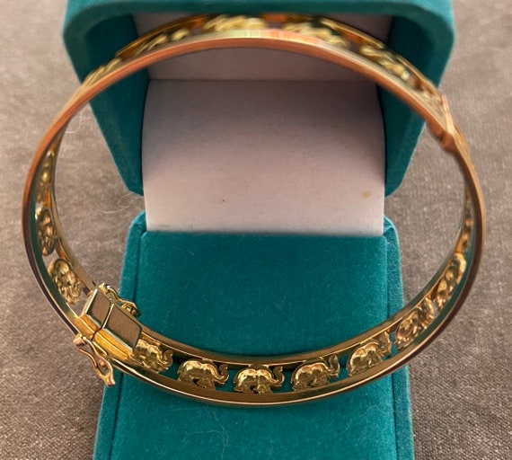 Vintage Solid 14K Elephant Hinged Bangle Bracelet - image 7
