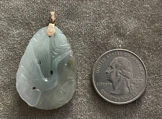 Vintage 14K Water Jade Carved Crane Jade Pendant - image 4