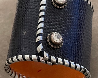 【希少】Jerry Van Ambrug レザーバングル 黒 美品 Biker Jerry Van Amburg Leathers CZ Blue Snake Skin Bracelet