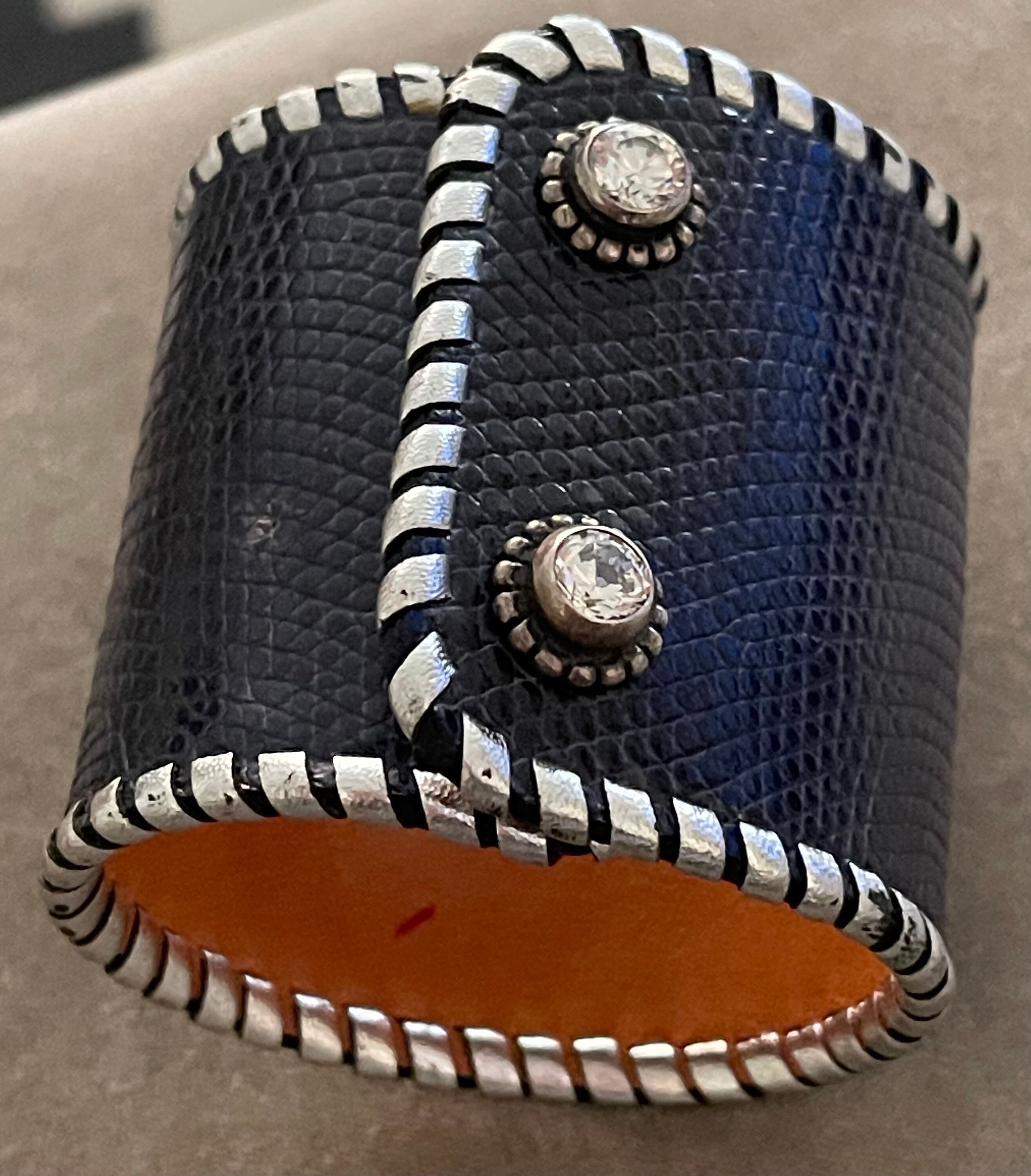 【希少】Jerry Van Ambrug レザーバングル 黒 美品 Biker Jerry Van Amburg Leathers CZ Blue Snake Skin Bracelet