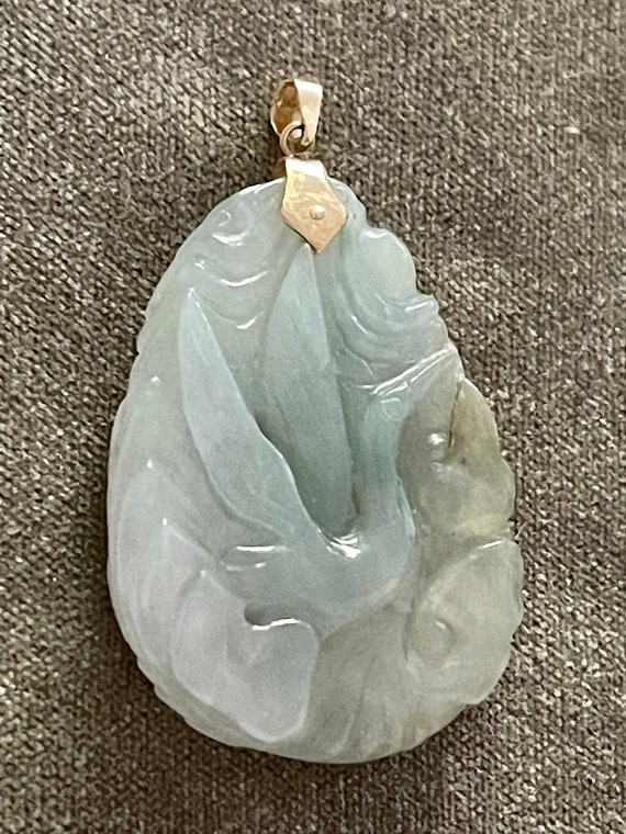 Vintage 14K Water Jade Carved Crane Jade Pendant - image 1