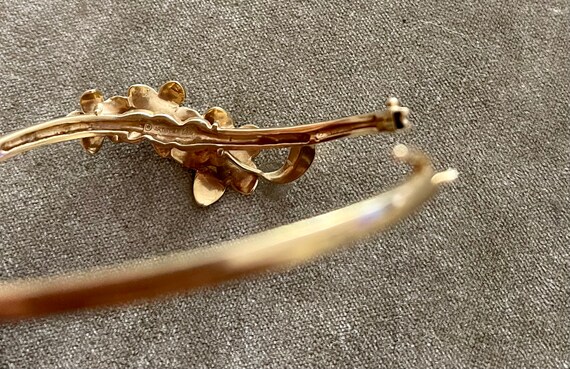 Vintage Solid 14K Diamond Plumerias Hinged Bangle… - image 9