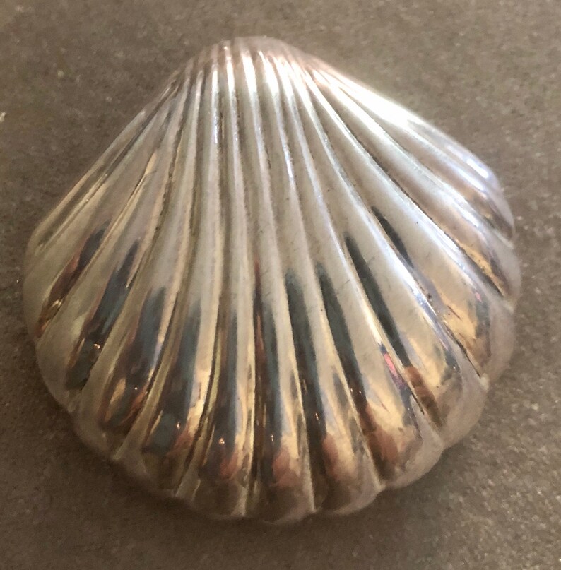 Sterling Clam Shell Pendant Brooch